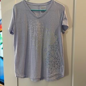 Women's Geometric V-Neck T-Shirt - Lavender color